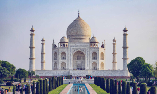 Taj Mahal: Eternal Symbol of Love & Mughal Architecture